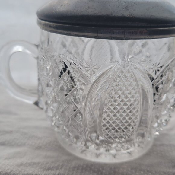 Vintage Clear Pressed Glass Sugar Bowl With Metal Lid & Dual Handles - Picture 8 of 9